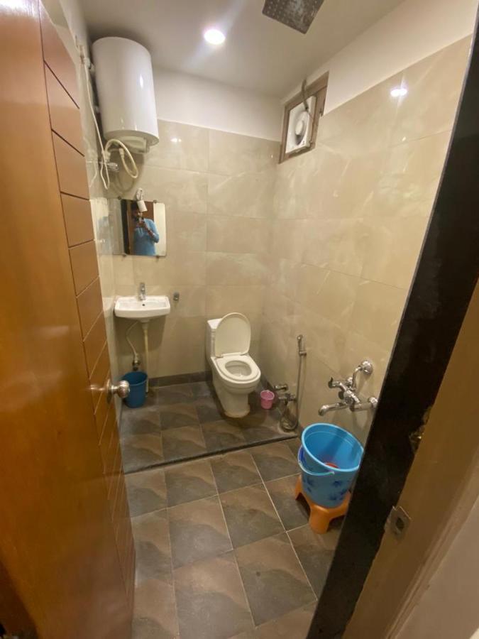 Hotel Raghupati Ayodhya Esterno foto